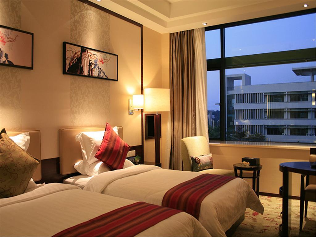 Southern Club Hotel Guangzhou Exteriör bild